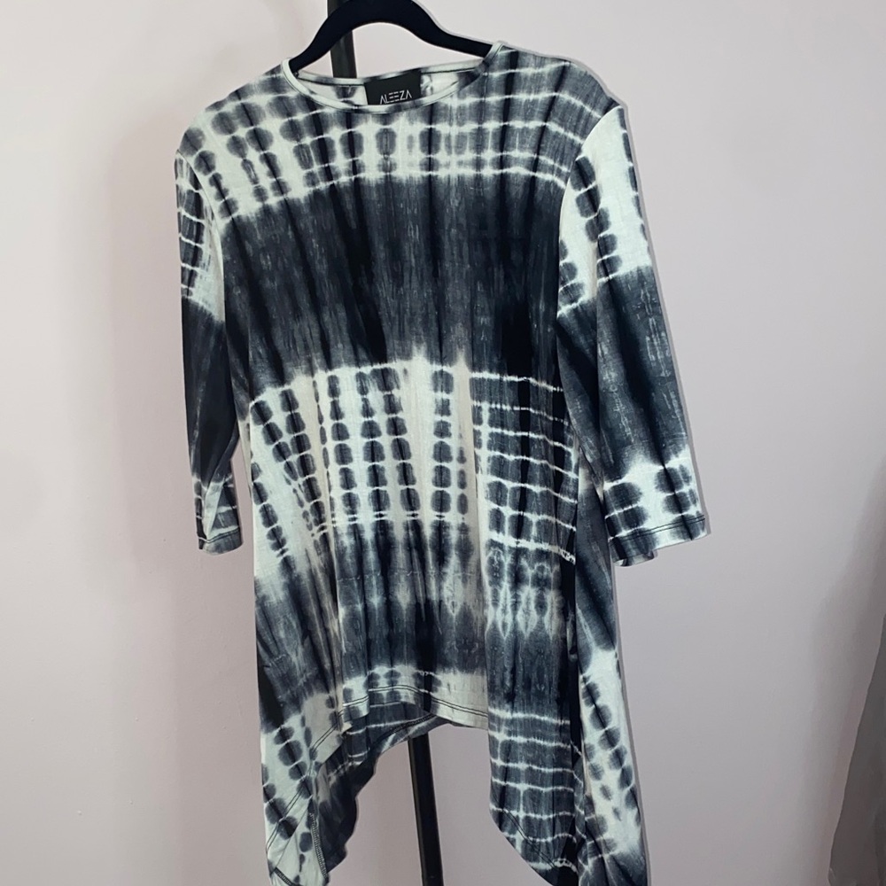 Monochrome Tie-Dye Women's Tunic